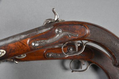 null Pair of percussion pistols with front locks signed "VIDARTE", magnificent side...