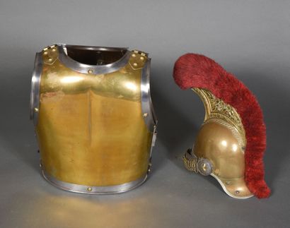 null CARABINIER set, helmet mod.1858 marked " DELACHAUSSEE " and a punch, cuirass...