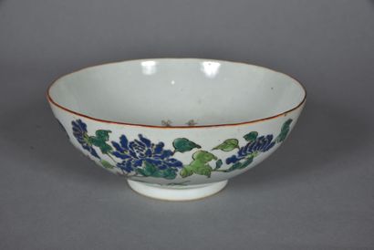 A Famille Rose porcelain and enamel bowl...