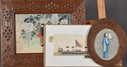 null Lot of three small paintings, two of which are Canton gouaches on rice paper,...