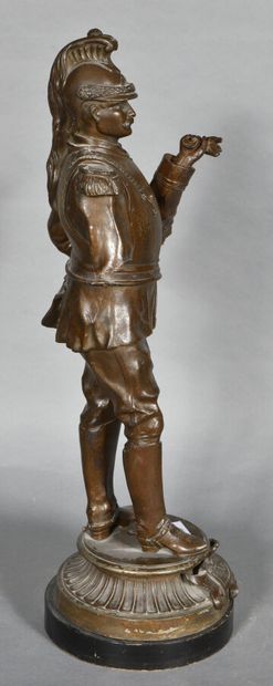 null Cuirassier 3° REPUBLIQUE. Statuette d'un Capitaine (bras droit cassé, manque...