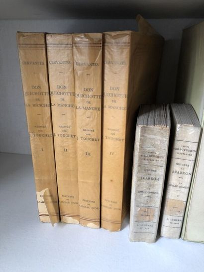 null Lot de livres comprenant de nombreux ouvrages aux éditions André Sauret, Fayard,...