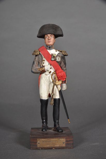 null MARCEL RIFFET FIGURINE.

Lead figurine, Emperor NAPOLEON 1° on foot, as a colonel...