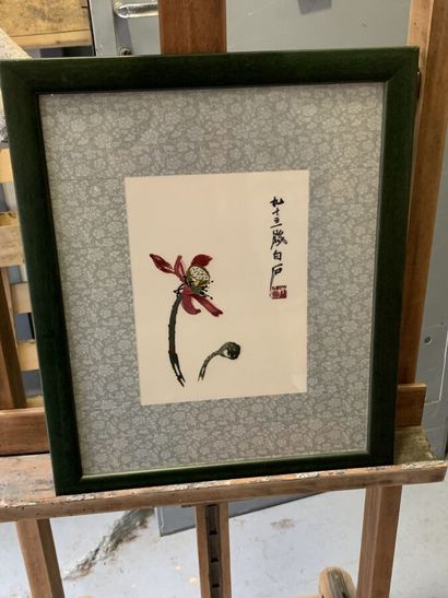 null Qi Bai Shi (1863-1957), d'après

Fleur exotique

Reproduction sur soie

A vue...