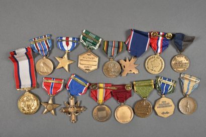 null Etats-Unis. Médailles militaires diverses, lot de 15.