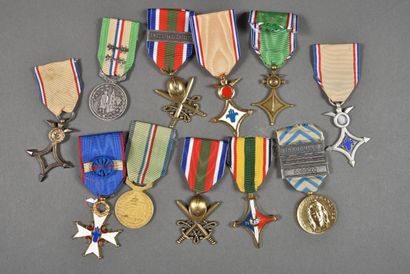 France. Médailles d'Anciens Combattants diverses,...