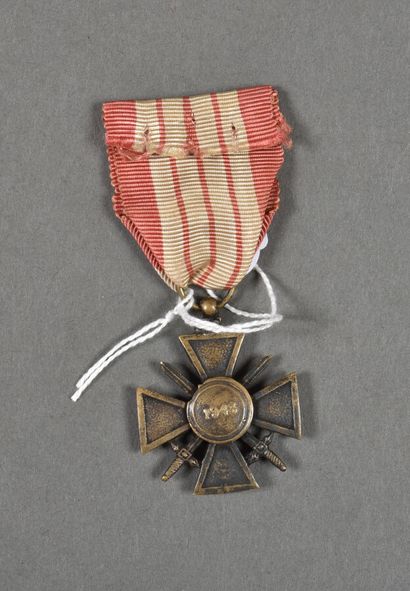 null France. Croix de Guerre Giraud, 1943, 36mm, variante.