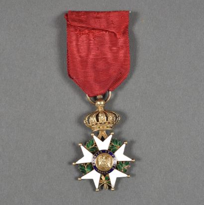  France. Ordre de la Légion d'Honneur. Officier, éclats, sans ruban, vermeil, 2°...