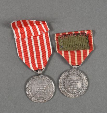 null France. Médaille d'ITALIE 1859, signée Barre, dont une attribuée sans l'unité,...