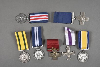 Grande-Bretagne. Médailles militaires diverses,...