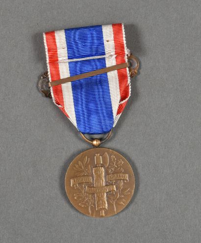null France. Medal of Fidelity, bronze.