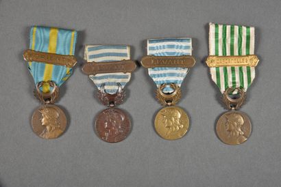 France. Médaille Syrie Cilicie Levant, Dardanelles,...