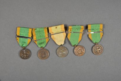 null France. Médaille des Engagés Volontaires, variantes, lot de 5.