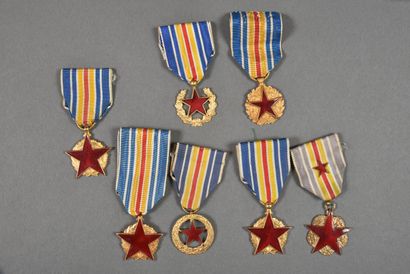 null France. Medal of the Wounded, variants, set of 7.