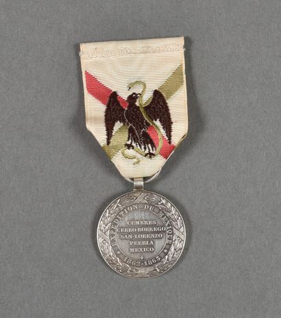 null France. Médaille du Mexique 1862, signée Barre.