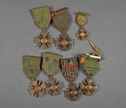 null France. Croix de guerre 1°Guerre, variantes, lot de 7.