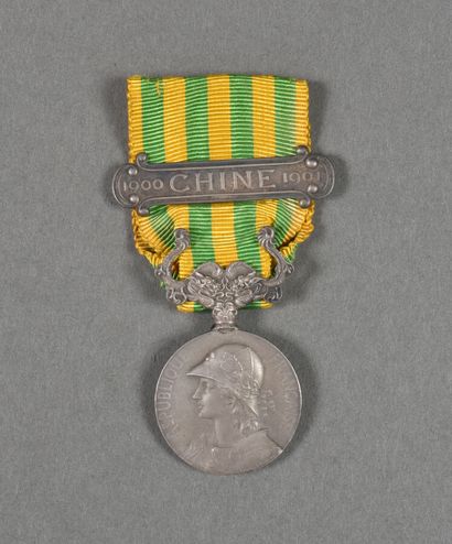 France. Médaille de Chine 1900.