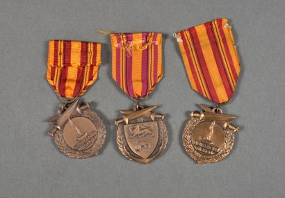 null France. Medal of the fights of Dunkerque, variants, set of 3.