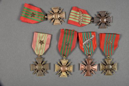 null France. Croix de Guerre 1939/1945, variantes, lot de 6.