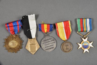 null FRANCE. Various veterans medals, set of 5.