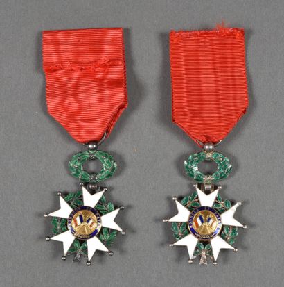  France. Ordre de la Légion d'Honneur. 1870. Chevaliers dont un modèle de bijouterie,...