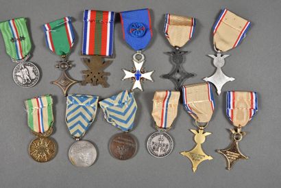null France. Médailles d'Anciens Combattants diverses, lot de 12.