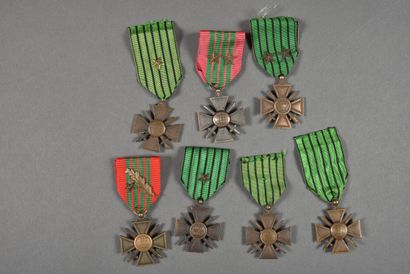 null France. Croix de Guerre 1939/1940, variantes, lot de 7.