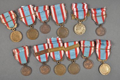 null France. Commemorative medals of the Algerian War 1958, variants, lot of 12.