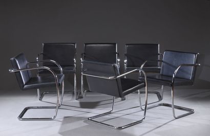 null Series of six BRNO chairs by Mies Van der Rohe for Knoll in black Skai

C.1970

H....