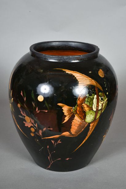 null Honoré Théodore CAMOS (1906-1991) 

Important vase en céramique à corps ovoïde...