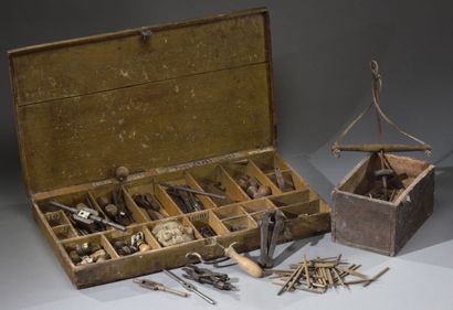 Important set of tools of the artist, engraving...