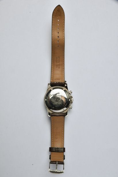 null CAPITOL: Steel chronograph watch, "Kingtimer PARIS-DAKAR" model, notched and...