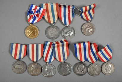 null France. Médaille d'Honneur des Travaux Publics(8), et des Transports(3), lot...