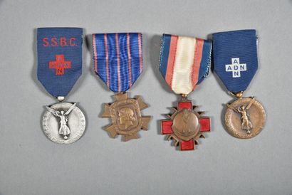 France. Croix Rouge. Médailles SSBC/Assistante...