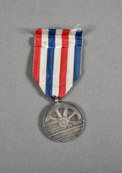 null France. Médaille d'Honneur des Chemins de Fer en INDOCHINE, rare.