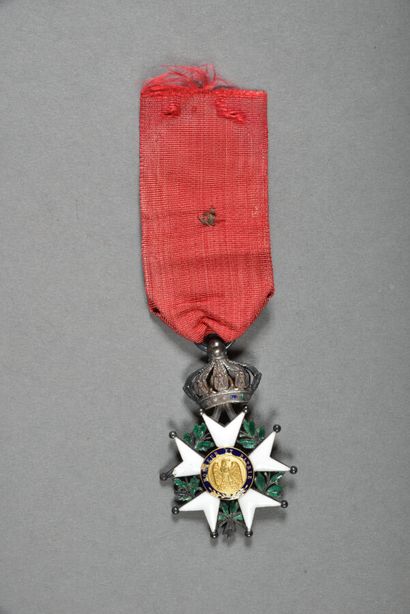 null France. Ordre de la Légion d'Honneur, Chevalier à beau ruban avec un bouton...