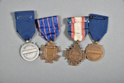 null France. Croix Rouge. Médailles SSBC/Assistante du Devoir National (2), Croix...