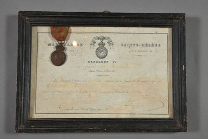 null Médaille de Ste Hélène, avec son brevet à un soldat d'Infanterie de Ligne, mauvais...