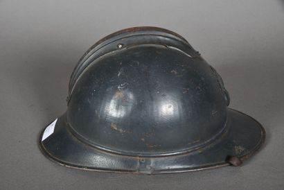 null France. Casque Adrian 1916 Infanterie, bleu/gris, complet, coiffe cuir tabac...