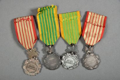 null France. Médailles des Eaux et Forêts (2), et des Douanes (2), lot de 4.