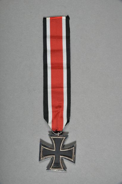 null Allemagne. Croix de Fer 1939 de 2° classe, poinçon « 55 » sur anneau.