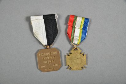 null France. Médaille des Anciens Combattants de l'Aube des 2 guerres, de Charleroi...