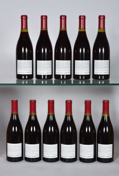 null 11 B CLOS DE VOUGEOT (Grand Cru) (Caisse Bois d'origine de 12 remise à l'acquéreur)...