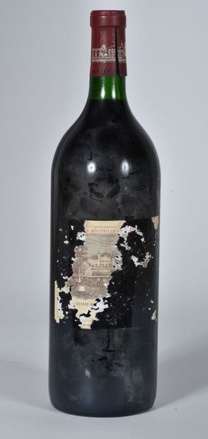 null 1 Mag CHÂTEAU LAFITE ROTHSCHILD (e.q.i; capsule incisée par l'expert pour l'identification...