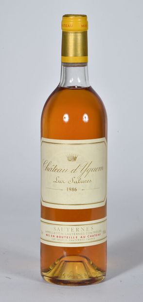 null 1 B CHÂTEAU D'YQUEM (T.L.B.+) C1 Supérieur Sauternes 1986.

TVA récupérable...