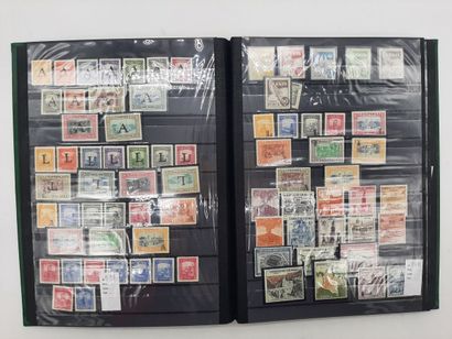 null A binder from Colombia, nice set with stamps often Luxe** : Cote 6200€.