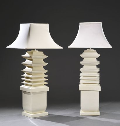 null Tommaso BARBI.
Paire de lampadaires en céramique italienne dans l'esprit d'une...