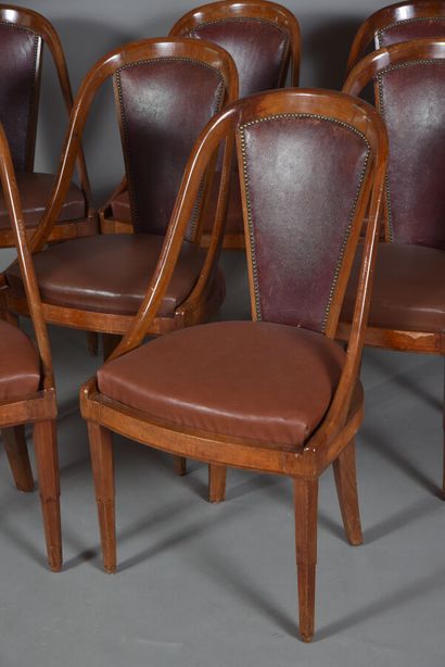 null Maurice DUFRENE (attribué à) & LA MAITRISE (attribué à)
Huit chaises, faisant...