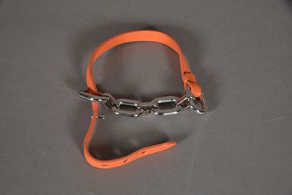 null RALPH LAUREN. Orange leather bracelet and silver metal chain. Good conditio...