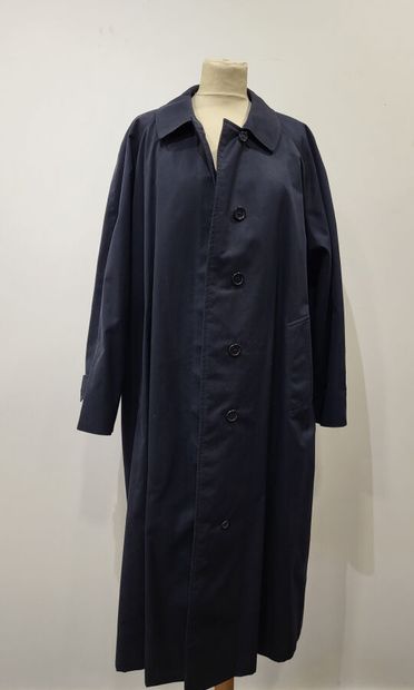 null BURBERRYS'. Raincoat in navy gabardine, collar, single breasted buttoning, long...